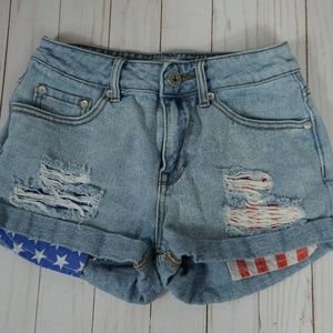Bullhead distressed denim shorts stars & stripes 1